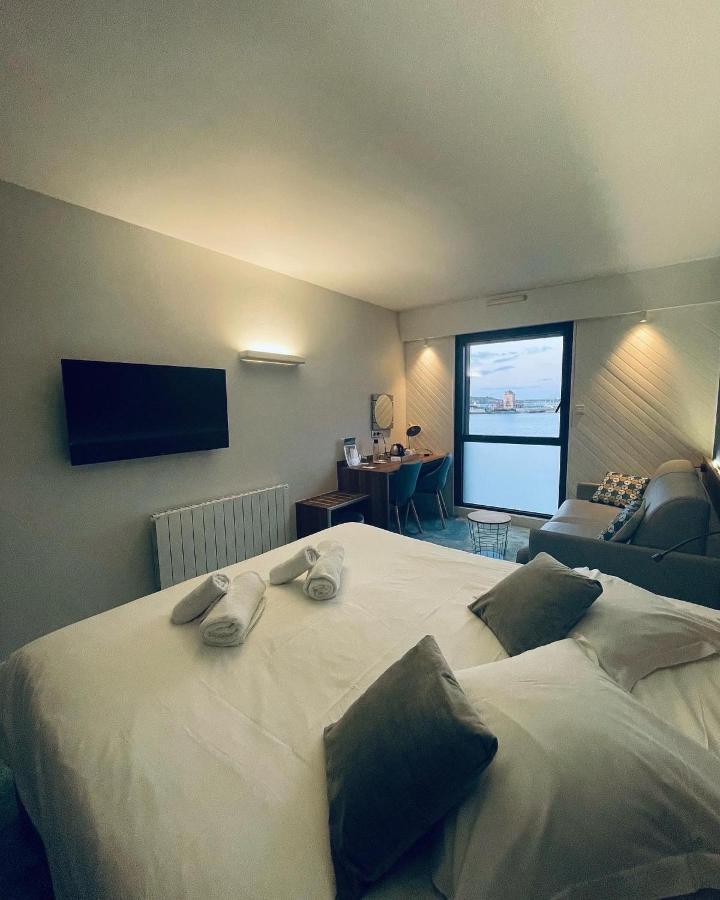 Hotel De France カマレ・シュル・メール エクステリア 写真